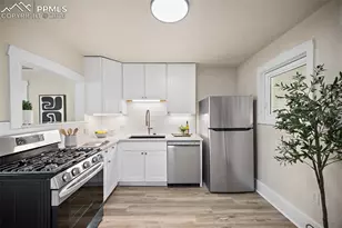 844 E Monument St, Colorado Springs, CO 80903 - Photo 12