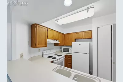 3638 Iguana Drive, Colorado Springs, CO 80910 - Photo 12