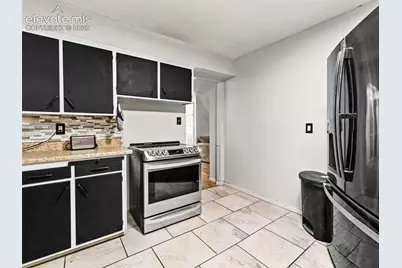 18 Dundee Lane, Pueblo, CO 81001 - Photo 8