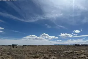 832 E Loma Dr, Pueblo, CO 81007 - Photo 1