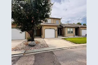 5551 Sunshade Point, Colorado Springs, CO 80923 - Photo 2