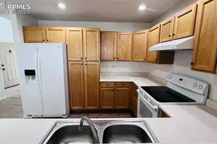 5551 Sunshade Point, Colorado Springs, CO 80923 - Photo 8