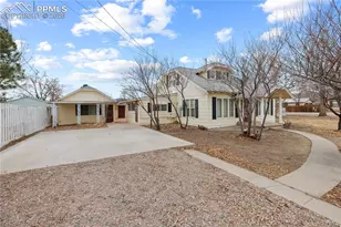 2632 Pear St, Canon City, CO 81212 - Photo 1