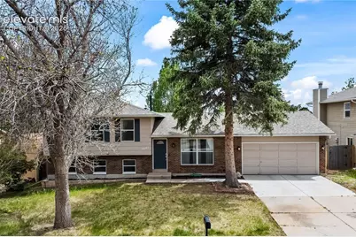 5647 Trout Creek Pass Drive, Colorado Springs, CO 80917 - Photo 2