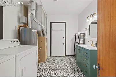 7855 Wildflower Road, Colorado Springs, CO 80908 - Photo 36