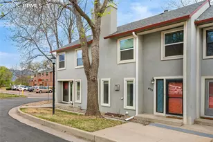 673 Shooks Ln, Colorado Springs, CO 80903 - Photo 2