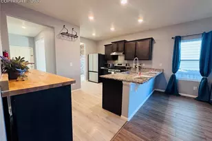 6262 Meadowbank Ln, Colorado Springs, CO 80925 - Photo 6