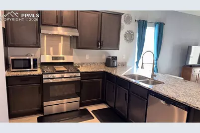 6262 Meadowbank Lane, Colorado Springs, CO 80925 - Photo 20