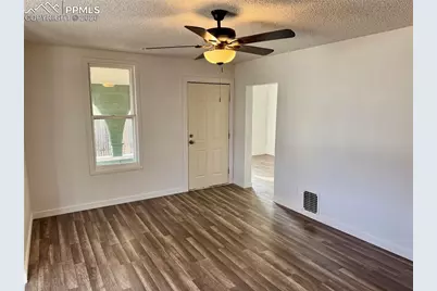 802 N Walnut Street, Colorado Springs, CO 80905 - Photo 6