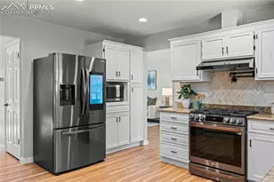234 Dolomite Dr, Colorado Springs, CO 80919 - Photo 12