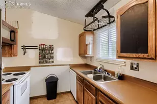 6775 Goldfield Dr, Colorado Springs, CO 80911 - Photo 10