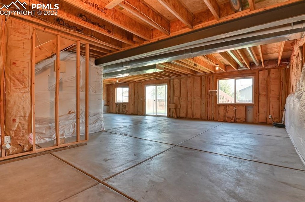 4173 Knollvale Dr, Colorado Springs CO 80922-2432 exterior