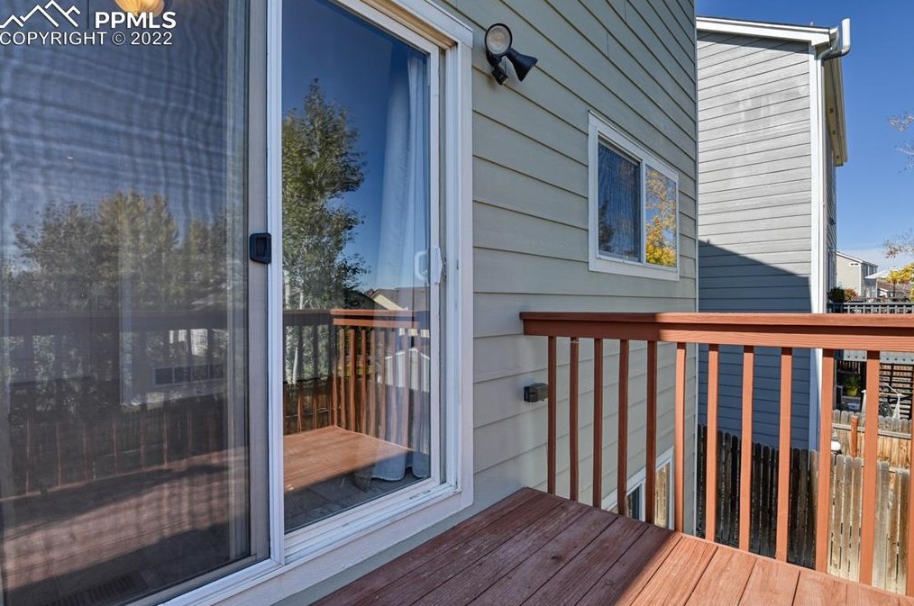 4173 Knollvale Dr, Colorado Springs CO 80922-2432 exterior