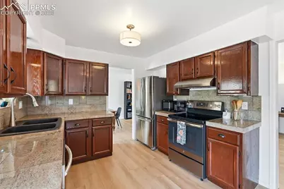 2718 Penacho Circle, Colorado Springs, CO 80917 - Photo 10
