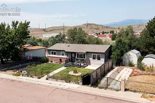 1372 Luna Dr, Fountain, CO 80817 - Photo 8