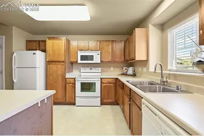 7045 Ash Creek Heights #202, Colorado Springs, CO 80922 - Photo 14