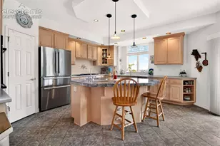 2745 Brogans Bluff Dr, Colorado Springs, CO 80919 - Photo 8