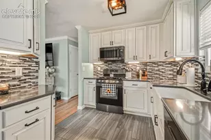 3930 Encino St, Colorado Springs, CO 80918 - Photo 8
