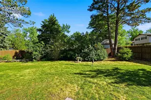 2230 Brookwood Dr, Colorado Springs, CO 80918 - Photo 46