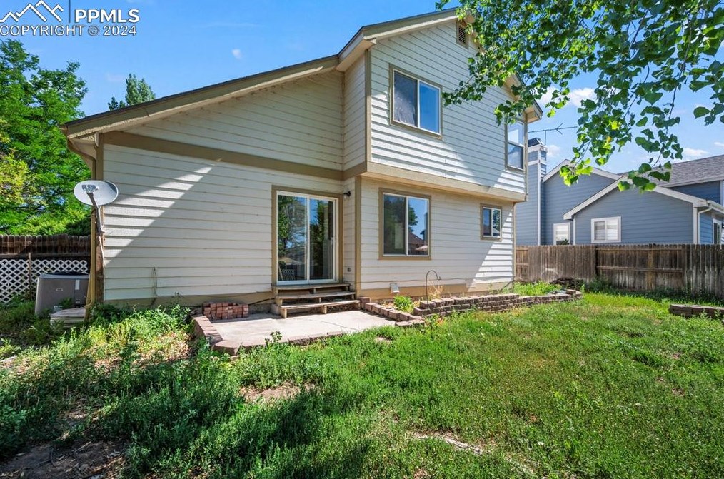 9351 Daystar Ter, Colorado Springs, CO 80925-1107