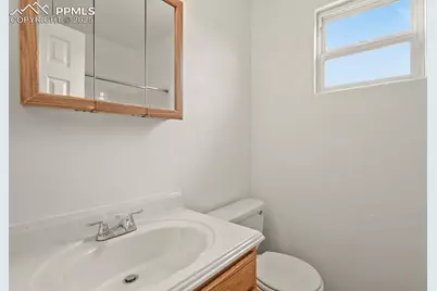 901-903 Teal Court, Colorado Springs, CO 80910 - Photo 14