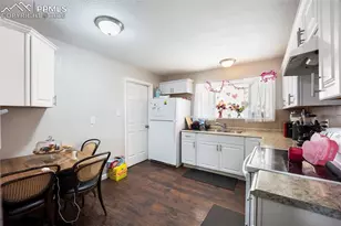 60 Loch Lomond Ln, Pueblo, CO 81001 - Photo 10