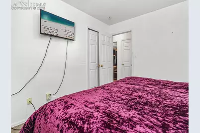 734 S Legend Lane, Pueblo, CO 81007 - Photo 18