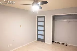 342 Mt View Ln, Colorado Springs, CO 80907 - Photo 10