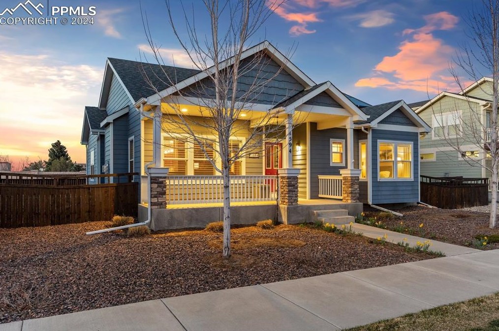 1594 Gold Hill Mesa Dr, Colorado Springs, CO 80905-4445