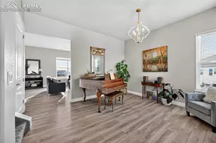 10364 Wrangell Cir, Colorado Springs, CO 80924 - Photo 8