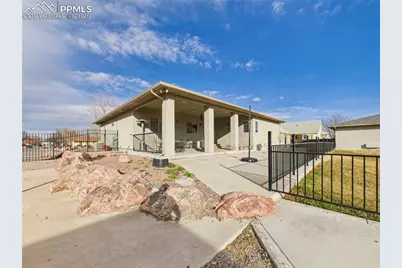 2084 Iris Road, Pueblo, CO 81006 - Photo 34