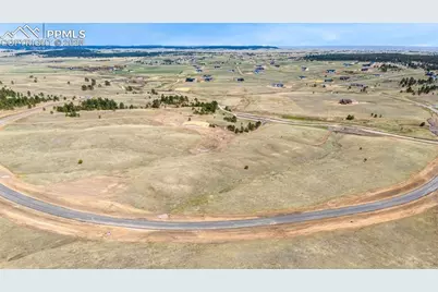 10957 Alamar Way, Colorado Springs, CO 80908 - Photo 18