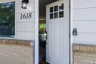 1618 Carmel Dr, Colorado Springs, CO 80910 - Photo 6