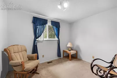 2206 Olympic Drive, Colorado Springs, CO 80910 - Photo 14