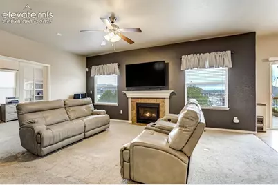 5958 Cumbre Vista Way, Colorado Springs, CO 80924 - Photo 4