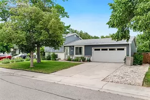 11413 E Ellsworth Pl, Aurora, CO 80010 - Photo 2
