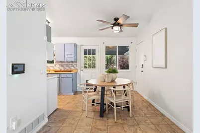 11413 E Ellsworth Place, Aurora, CO 80010 - Photo 10