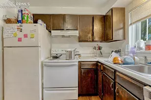 345 Gahart Dr, Colorado Springs, CO 80916 - Photo 10