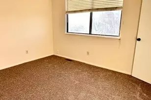 5509 Mansfield Ct, Colorado Springs, CO 80918 - Photo 12