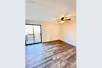 5509 Mansfield Court, Colorado Springs, CO 80918 - Photo 6