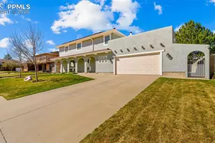 61 Posada Dr, Pueblo, CO 81005 - Photo 2