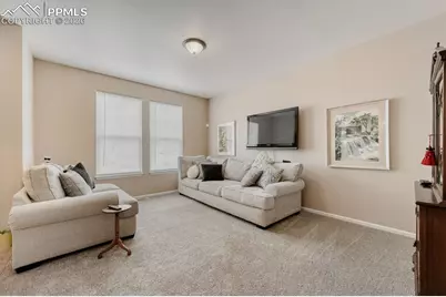 6076 Sierra Grande Point, Colorado Springs, CO 80923 - Photo 6