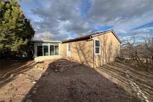 690 Meadow Ln, Palmer Lake, CO 80133 - Photo 4