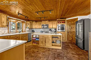 619 Golden Cycle Cir, Cripple Creek, CO 80813 - Photo 14