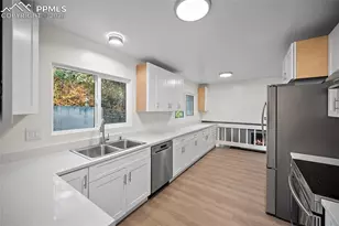 2925 Westcliff Cir, Colorado Springs, CO 80906 - Photo 12