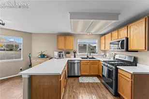 5699 Vermillion Bluffs Dr, Colorado Springs, CO 80923 - Photo 14