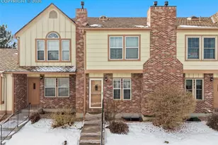 6840 Goldcrest Ct, Colorado Springs, CO 80919 - Photo 2