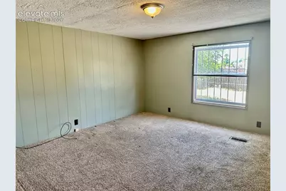 813 S Byrd Street, Pueblo West, CO 81007 - Photo 8