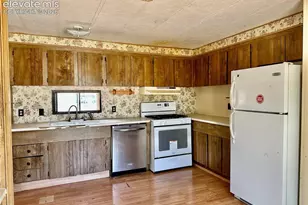 813 S Byrd St, Pueblo West, CO 81007 - Photo 4