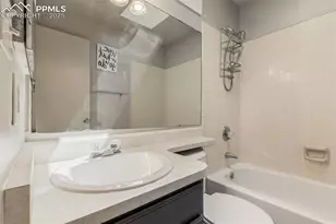 3310 Bridgewater Dr, Colorado Springs, CO 80916 - Photo 26